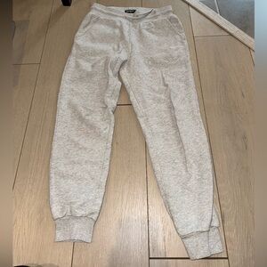white sweatpants rip n dip